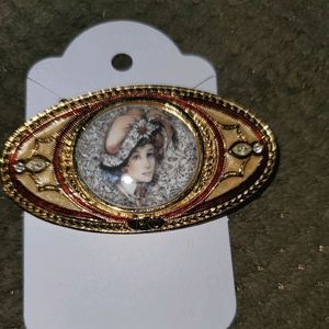 Avon PC Brooch